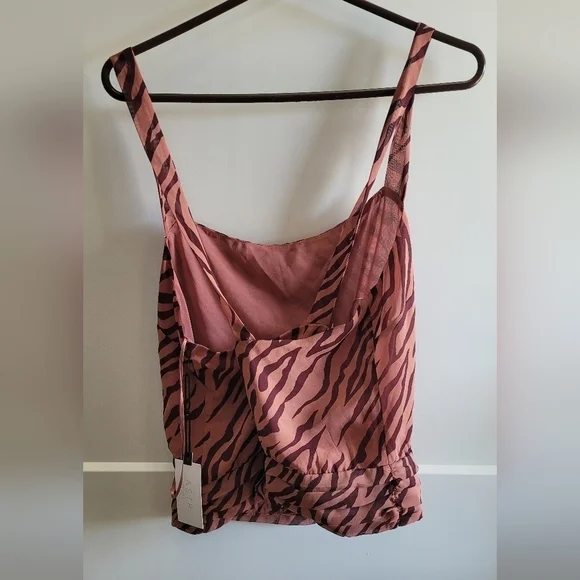 Revolve NWT ASTR The Label Pink Brown Animal Print Tank Size XL - Picture 2 of 6